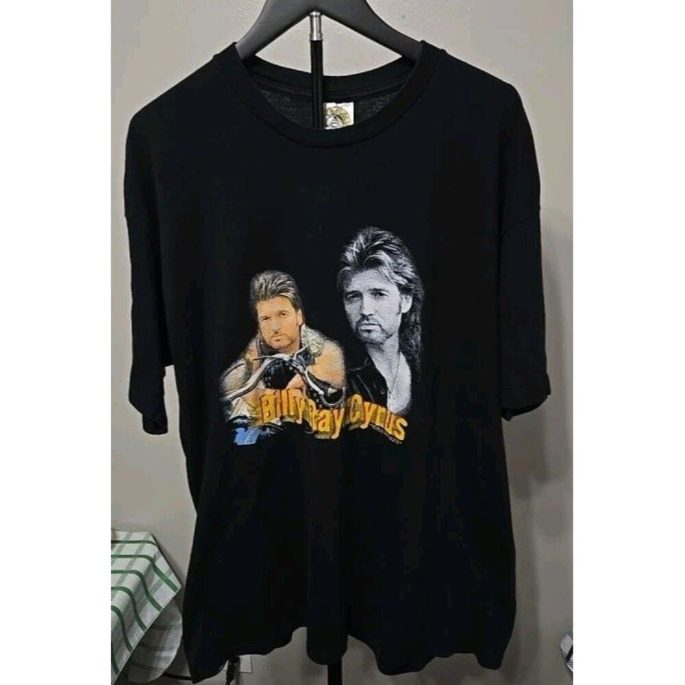 VTG 2002 Billy Ray Cyrus Time Flies Tour Country Music Tee Shirt Size XL